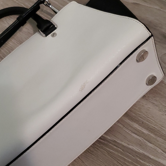 Michael Kors cross body bag - Picture 5 of 6